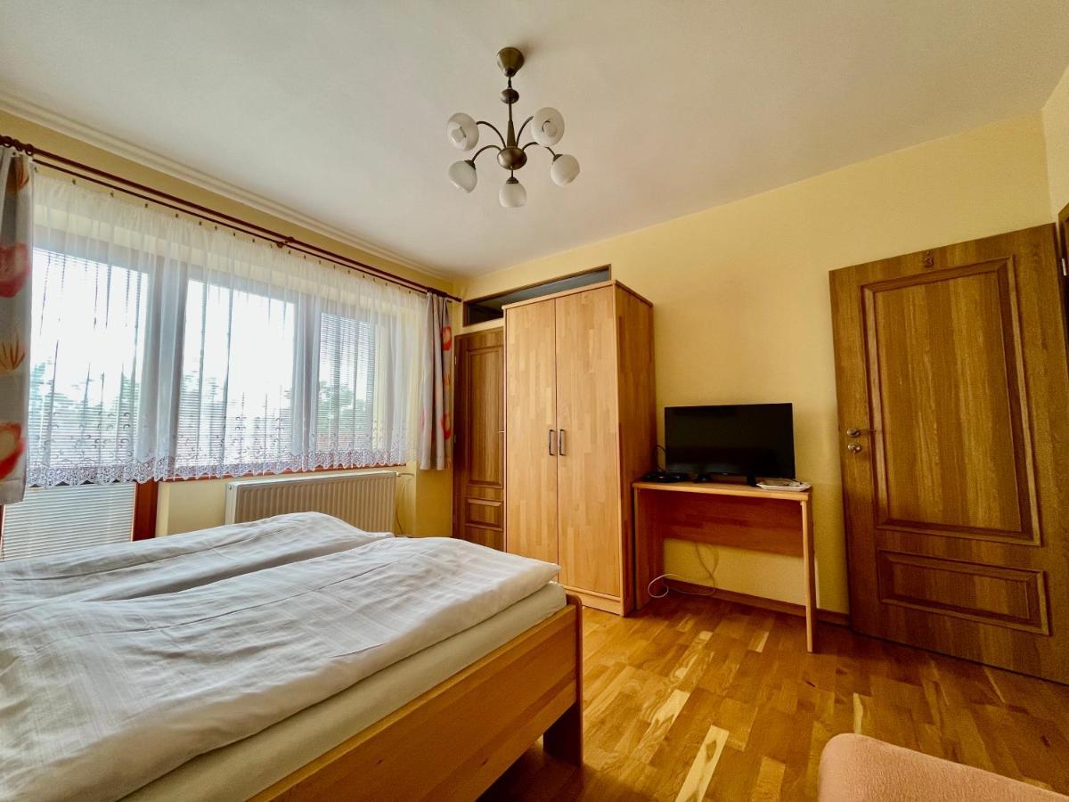 Privat U Eriky Hotel Stara Lesna Ngoại thất bức ảnh