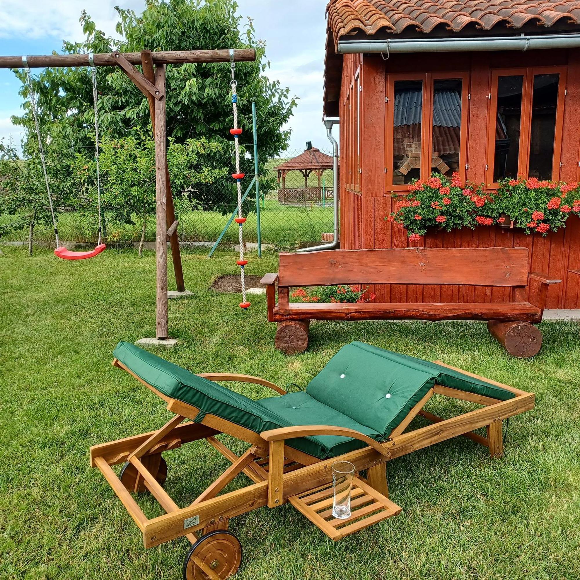 Privat U Eriky Hotel Stara Lesna Ngoại thất bức ảnh